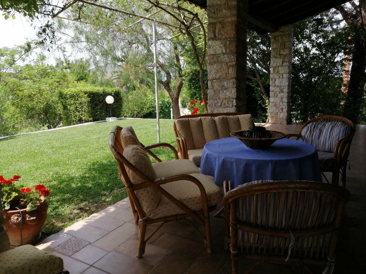 Orange Grove Villa Nea Tirins Exteriör bild